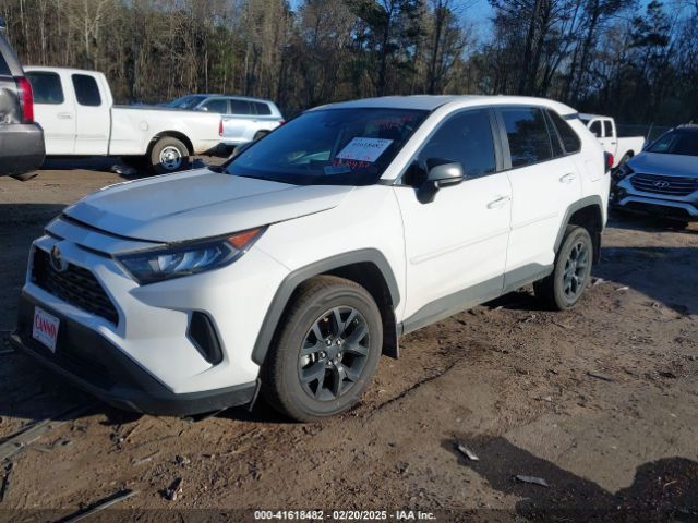 2T3F1RFV8NC277806 Toyota RAV4 LE