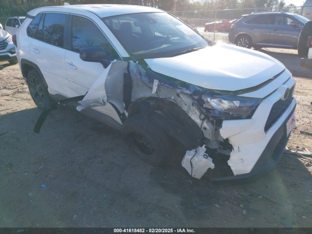 2T3F1RFV8NC277806 Toyota RAV4 LE