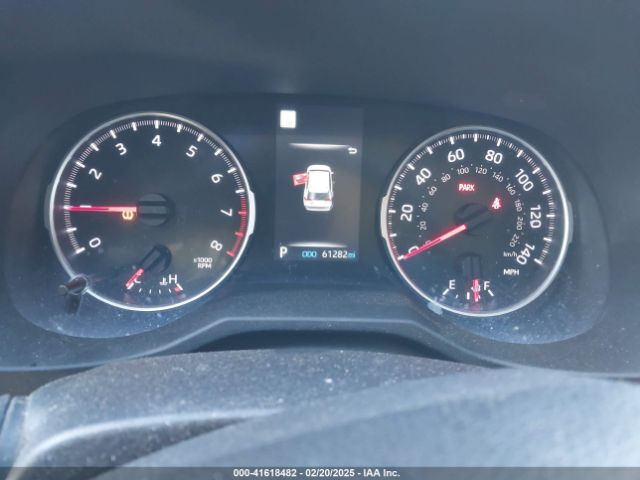2T3F1RFV8NC277806 Toyota RAV4 LE