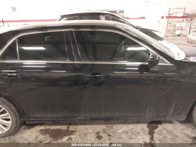 2C3CCARG4EH179483 Chrysler 300