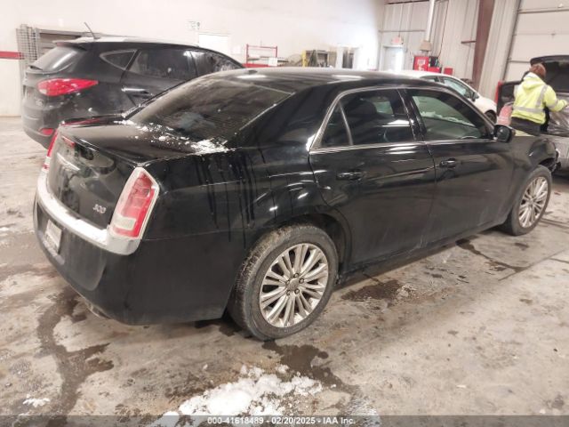 2C3CCARG4EH179483 Chrysler 300