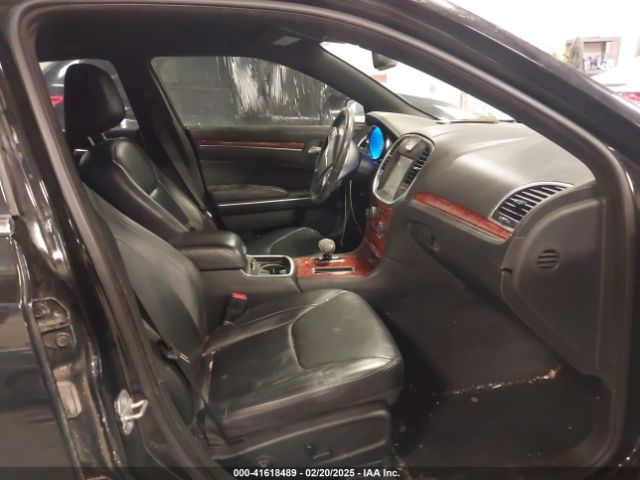 2C3CCARG4EH179483 Chrysler 300