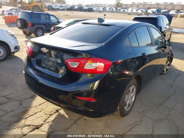 Chevrolet Cruze Ls Auto 2017 1G1BC5SM0H7143779 Image 4
