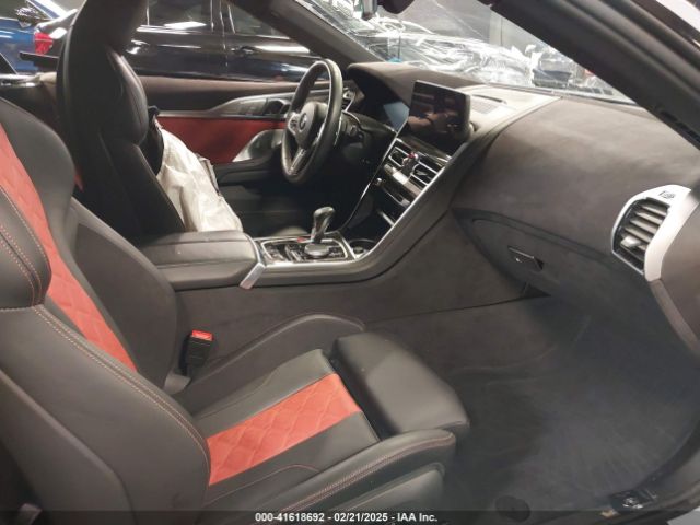 2023 BMW M8 CABRIOLET WBSDZ0C02PCM75573 Photo 4