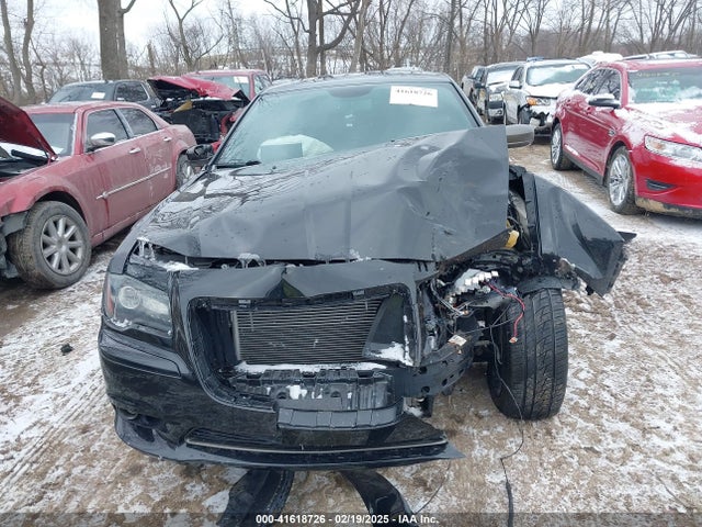 2C3CCAJG9EH240306 Chrysler 300c John Varvatos Limited Edition Awd