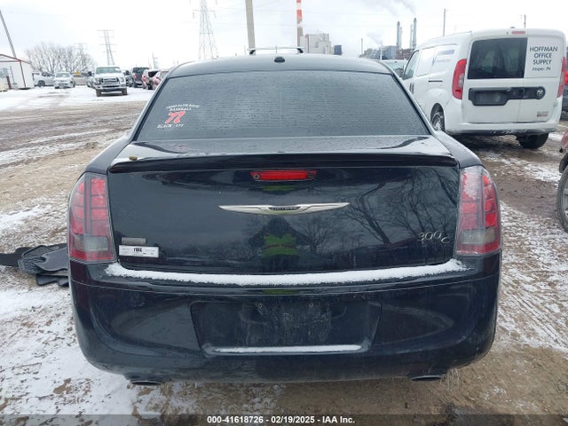 2C3CCAJG9EH240306 Chrysler 300c John Varvatos Limited Edition Awd