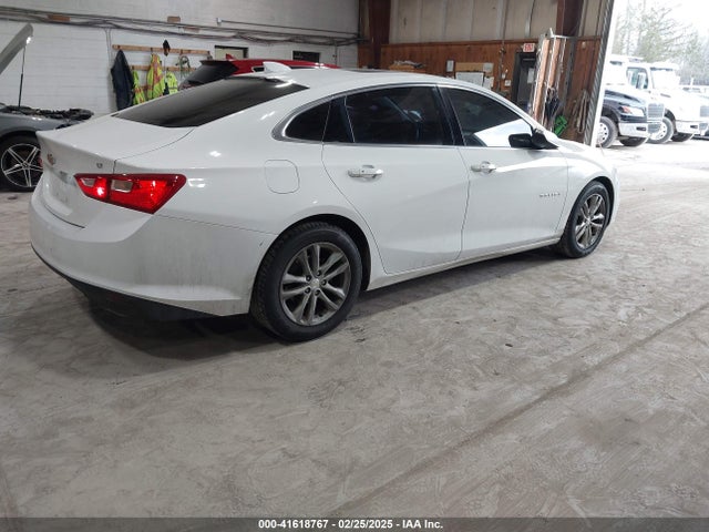 1G1ZE5ST0HF143254 Chevrolet MALIBU 1LT