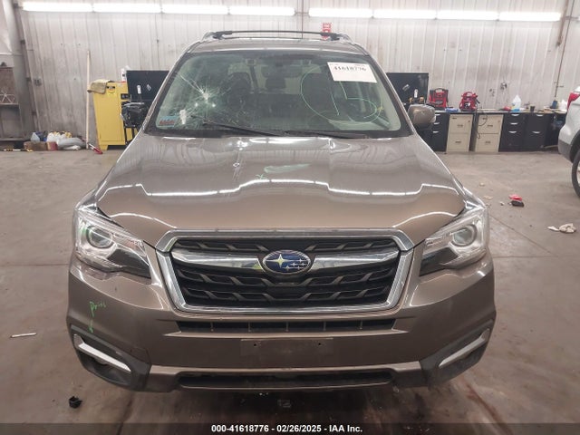 JF2SJAWC1HH540937 Subaru Forester 2.5i Touring