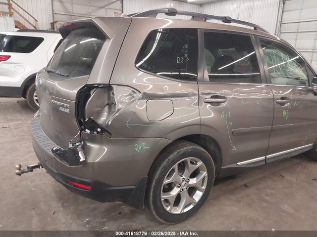 JF2SJAWC1HH540937 Subaru Forester 2.5i Touring