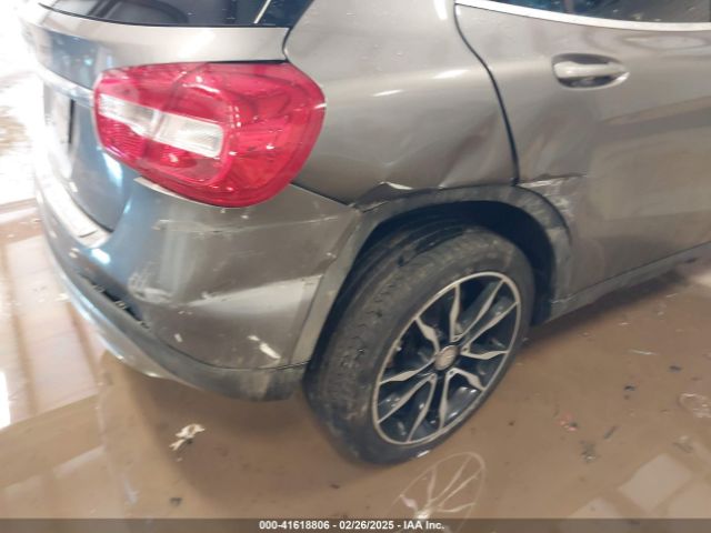 WDCTG4EB5HJ294652 Mercedes-Benz GLA 250