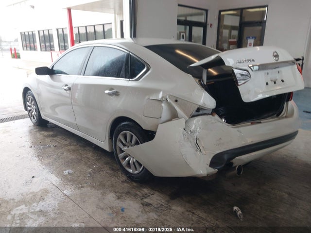 1N4AL3AP3HN353054 Nissan Altima 2.5 S