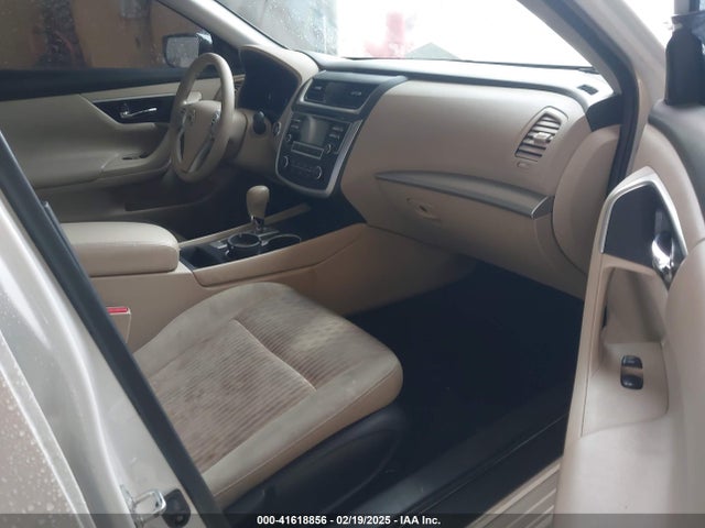 1N4AL3AP3HN353054 Nissan Altima 2.5 S