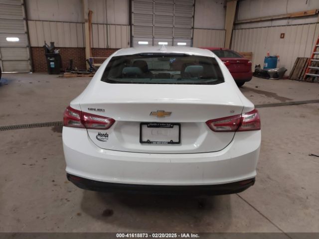 1G1ZD5ST6NF148294 Chevrolet Malibu Fwd Lt