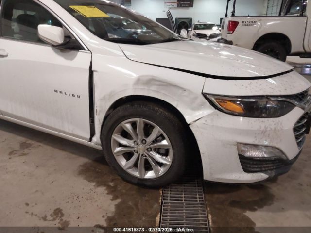 1G1ZD5ST6NF148294 Chevrolet Malibu Fwd Lt