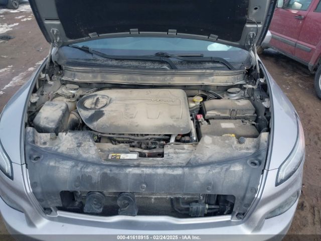1C4PJMCS5GW236487 Jeep Cherokee Latitude