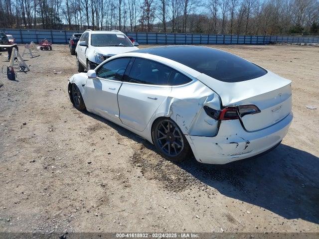 2020 TESLA MODEL 3 5YJ3E1EA2LF718144 Photo 2
