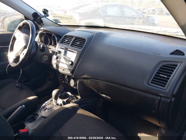 JA4AP3AU4GZ024840 Mitsubishi Outlander Sport 2.0 Es