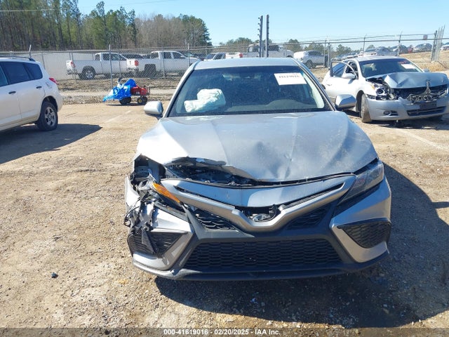 4T1G11AK6MU441661 Toyota CAMRY SE