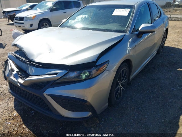 4T1G11AK6MU441661 Toyota CAMRY SE