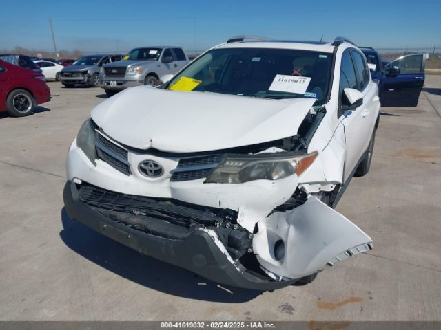 2T3WFREV7FW223321 Toyota Rav4 Xle