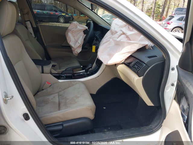 1HGCR2F3XHA022224 Honda ACCORD LX