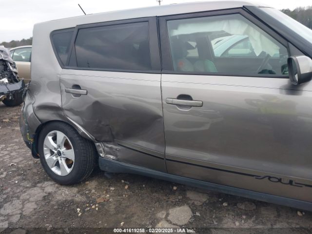 KNDJN2A24J7586616 KIA Soul