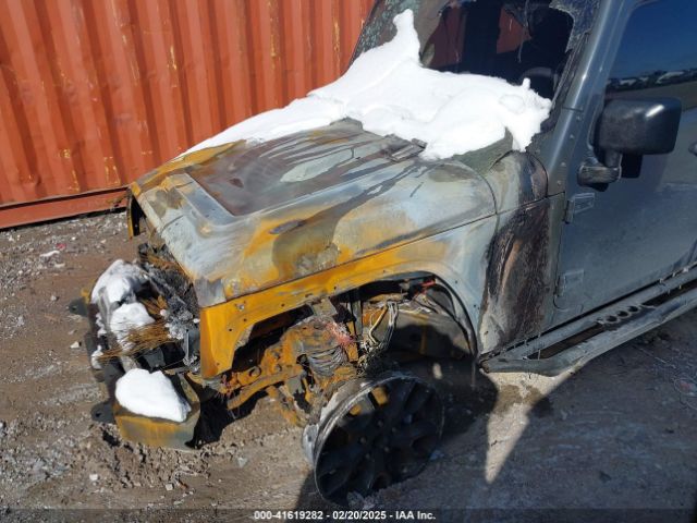 1C4BJWEG6JL845840 Jeep Wrangler Jk Unlimited Sahara