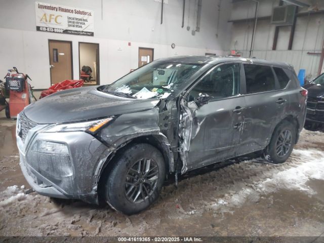 5N1BT3AB3NC686277 Nissan Rogue S Intelligent Awd