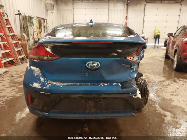KMHC65LC1HU036827 Hyundai Ioniq Hybrid Blue