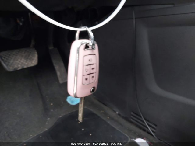 2GNFLCE32E6224222 Chevrolet Equinox 2lt