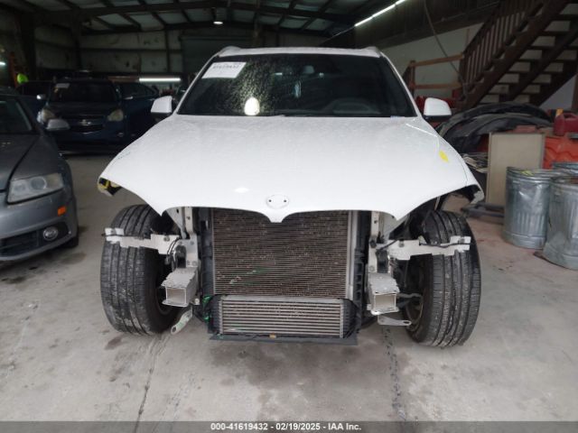 5UXKR2C3XH0U23520 BMW X5 Sdrive35i