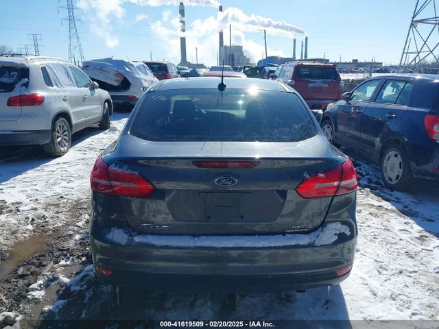 Ford FOCUS SE 2016 1FADP3F27GL257596 Image 16