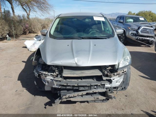 1FMCU0GX3EUB64164 Ford ESCAPE SE