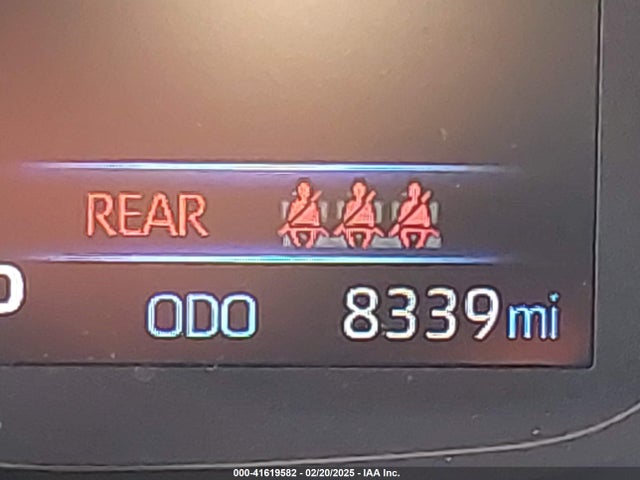 JTDEPMAE0N3021049 Toyota COROLLA LE