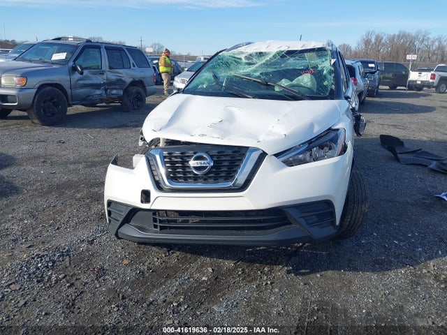 3N1CP5CU9JL531323 Nissan KICKS SV