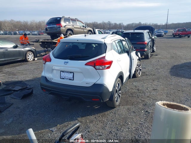 3N1CP5CU9JL531323 Nissan KICKS SV
