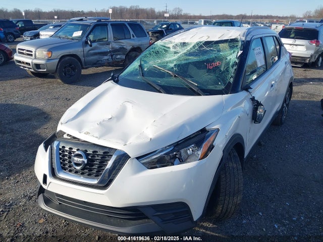 3N1CP5CU9JL531323 Nissan KICKS SV