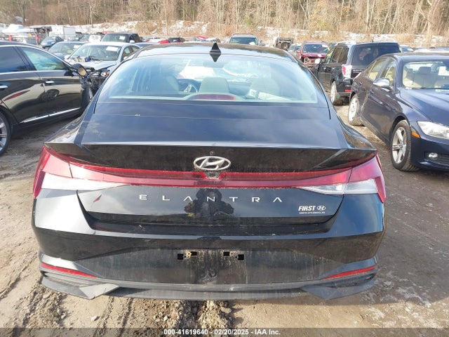 KMHLM4AG3MU091733 Hyundai ELANTRA SEL