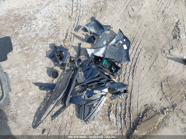 KMHLM4AG3MU091733 Hyundai ELANTRA SEL