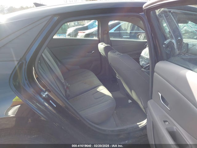 KMHLM4AG3MU091733 Hyundai ELANTRA SEL