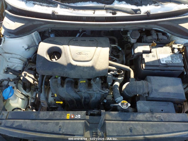 Hyundai ACCENT SE 2019 3KPC24A30KE065657 Image 10