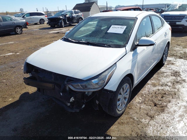 Hyundai ACCENT SE 2019 3KPC24A30KE065657 Image 2