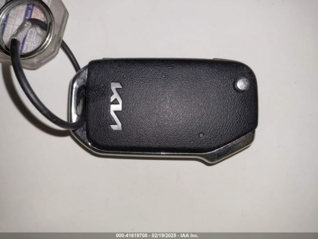 3KPF24AD3RE809784 KIA Forte Lxs
