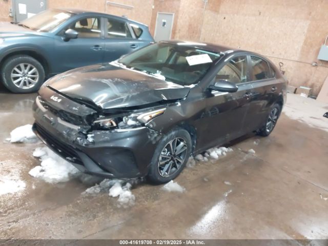 3KPF24AD3RE809784 KIA Forte Lxs