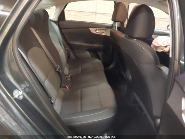 3KPF24AD3RE809784 KIA Forte Lxs