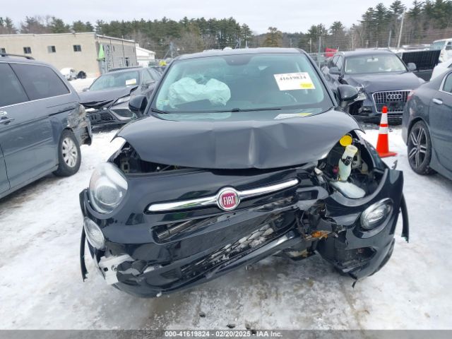 ZFBCFYDT0GP336273 Fiat 500x Lounge