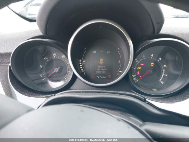 ZFBCFYDT0GP336273 Fiat 500x Lounge