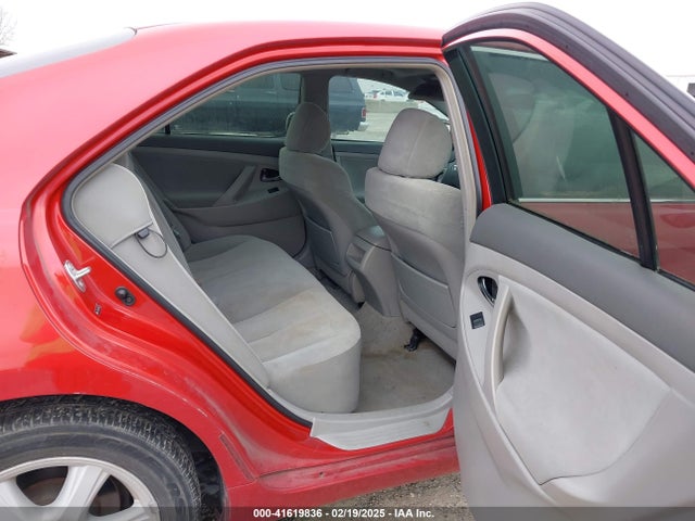 2007 Toyota Camry Le მანქანა იყიდება აუქციონზე, vin: 4T1BE46K97U071450, აუქციონის ნომერი: 41619836