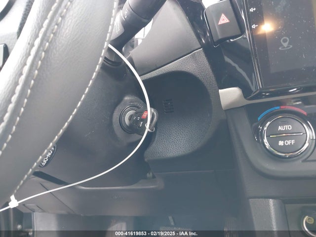2T1BURHE8EC102399 Toyota COROLLA LE