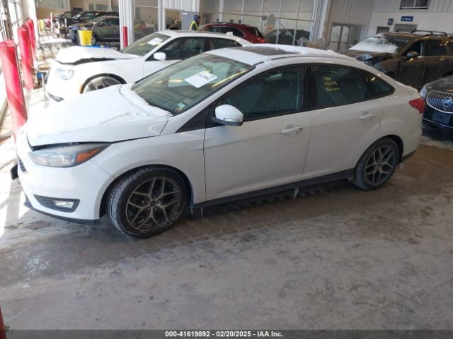 1FADP3H29JL303241 Ford FOCUS SEL
